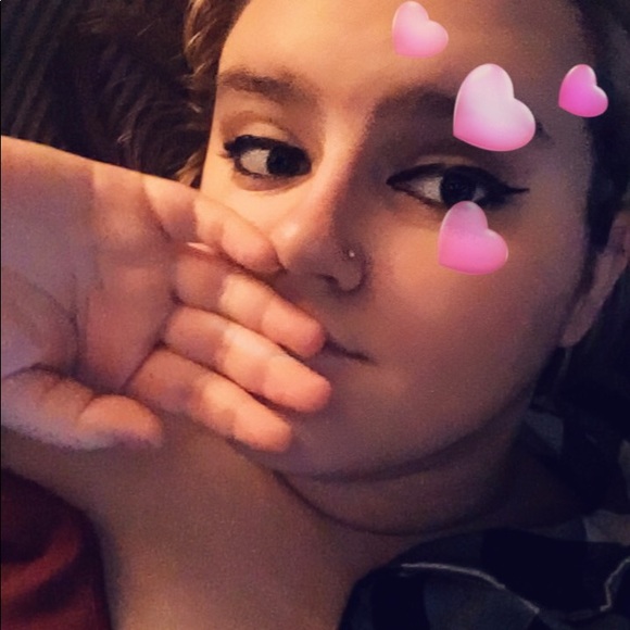 Meet the Posher!🌺 - Picture 2 of 7